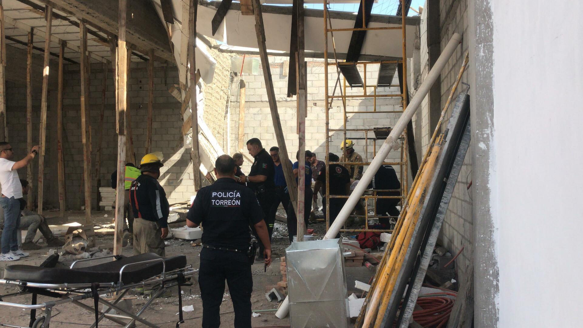 Colapsa techo de una finca en construcción, cinco trabajadores resultaron lesionados