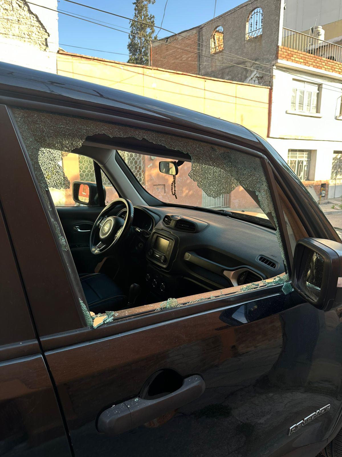 Siguen robos en el centro de Saltillo… a 10 metros de una caseta policiaca