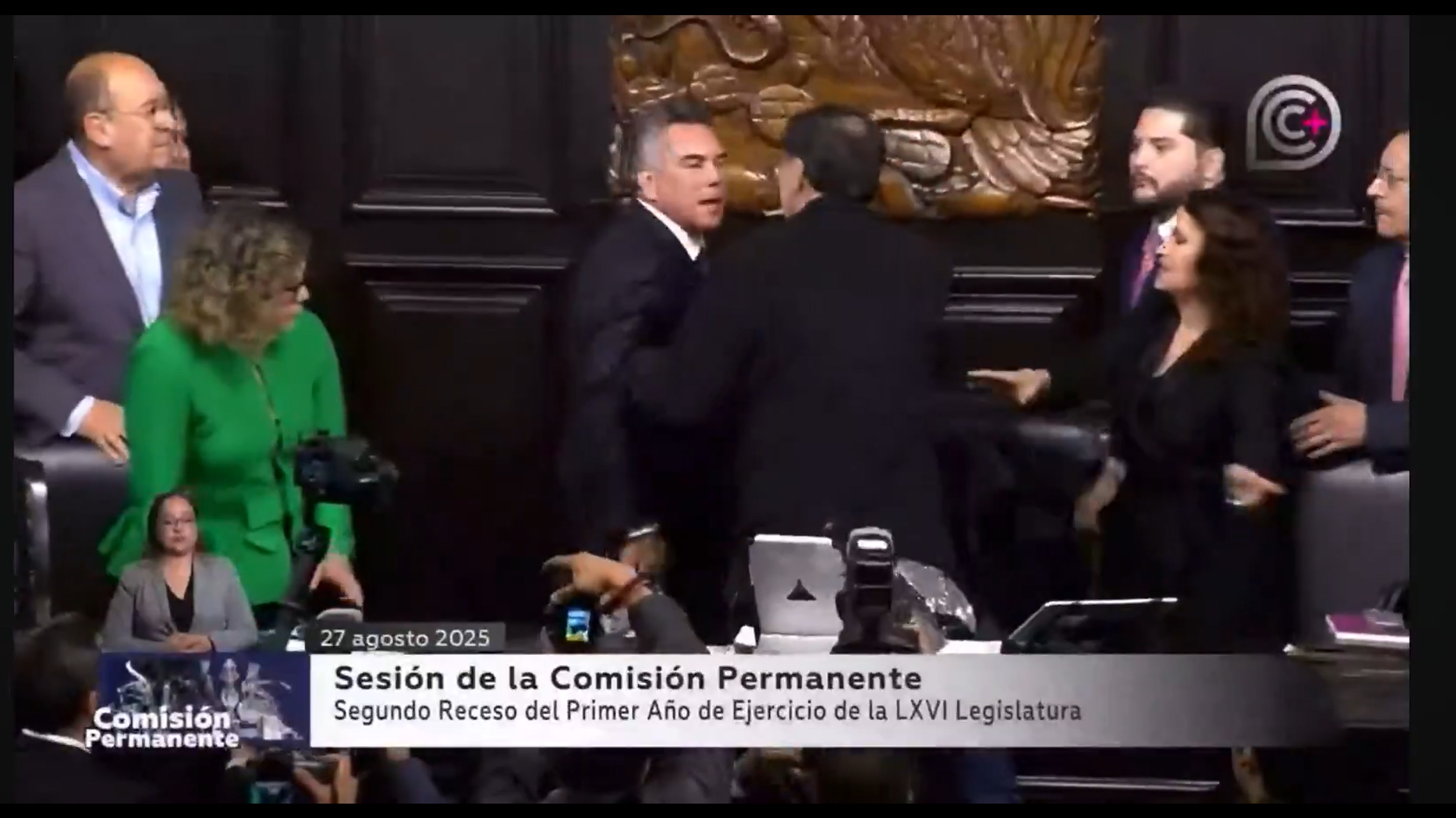 ‘Alito’ Moreno agrede a Fernández Noroña al concluir sesión de Comisión Permanente | Video