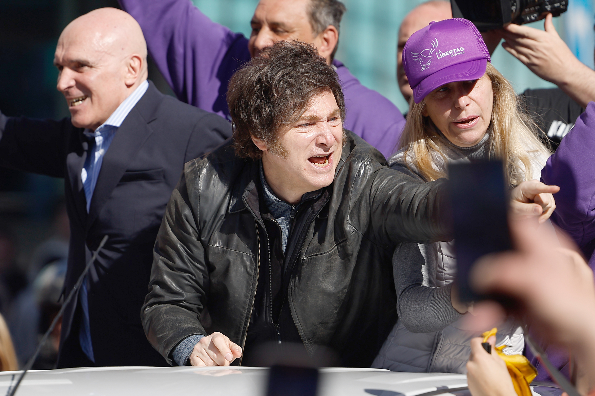 Milei encara elección clave en medio de tormenta tras escándalo de corrupción