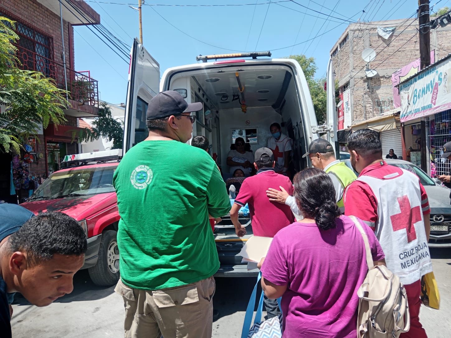 Joven de 19 años da a luz en negocio de gorditas de Lerdo