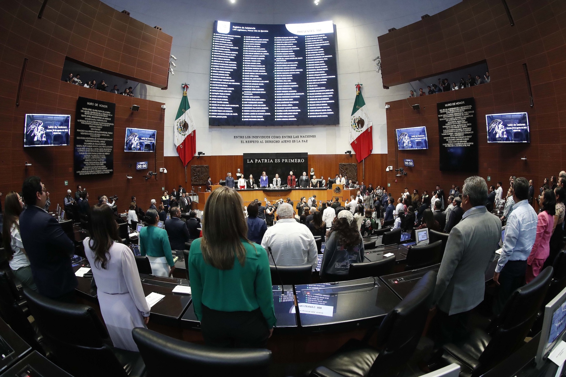 Inicia nueva era en el Poder Judicial con ministros, magistrados y jueces electos