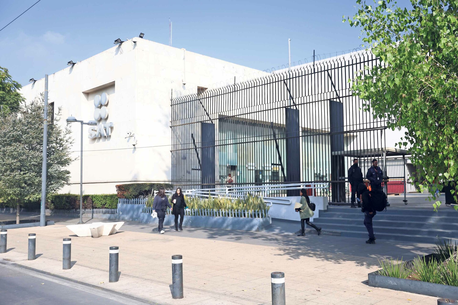 SAT garantiza atención a contribuyentes pese a manifestaciones laborales