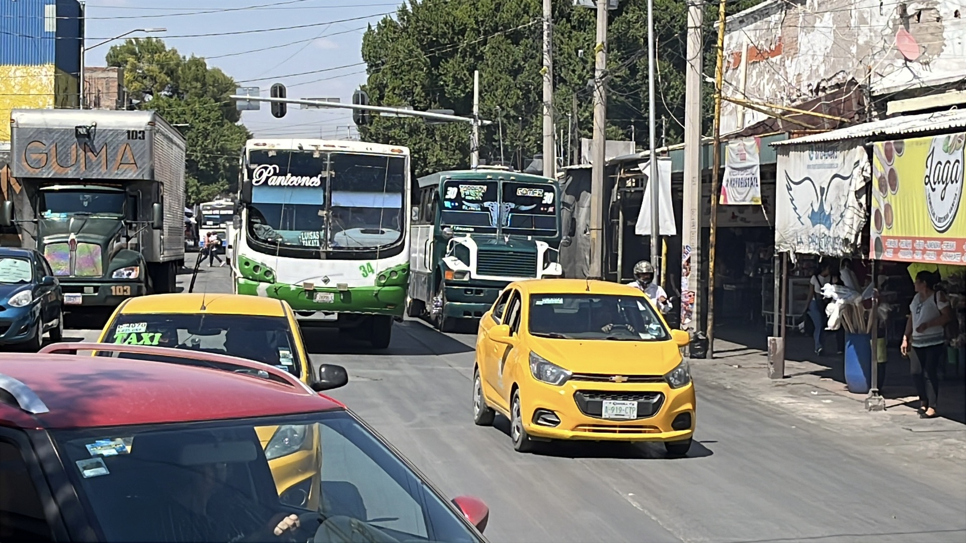 Cancelan 64 concesiones de transporte público