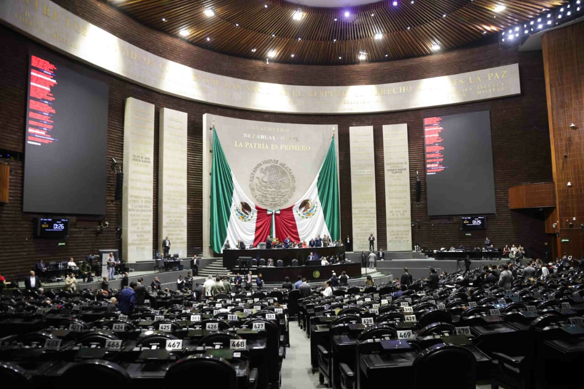 Morena apunta a mayoría total con nueva reforma electoral