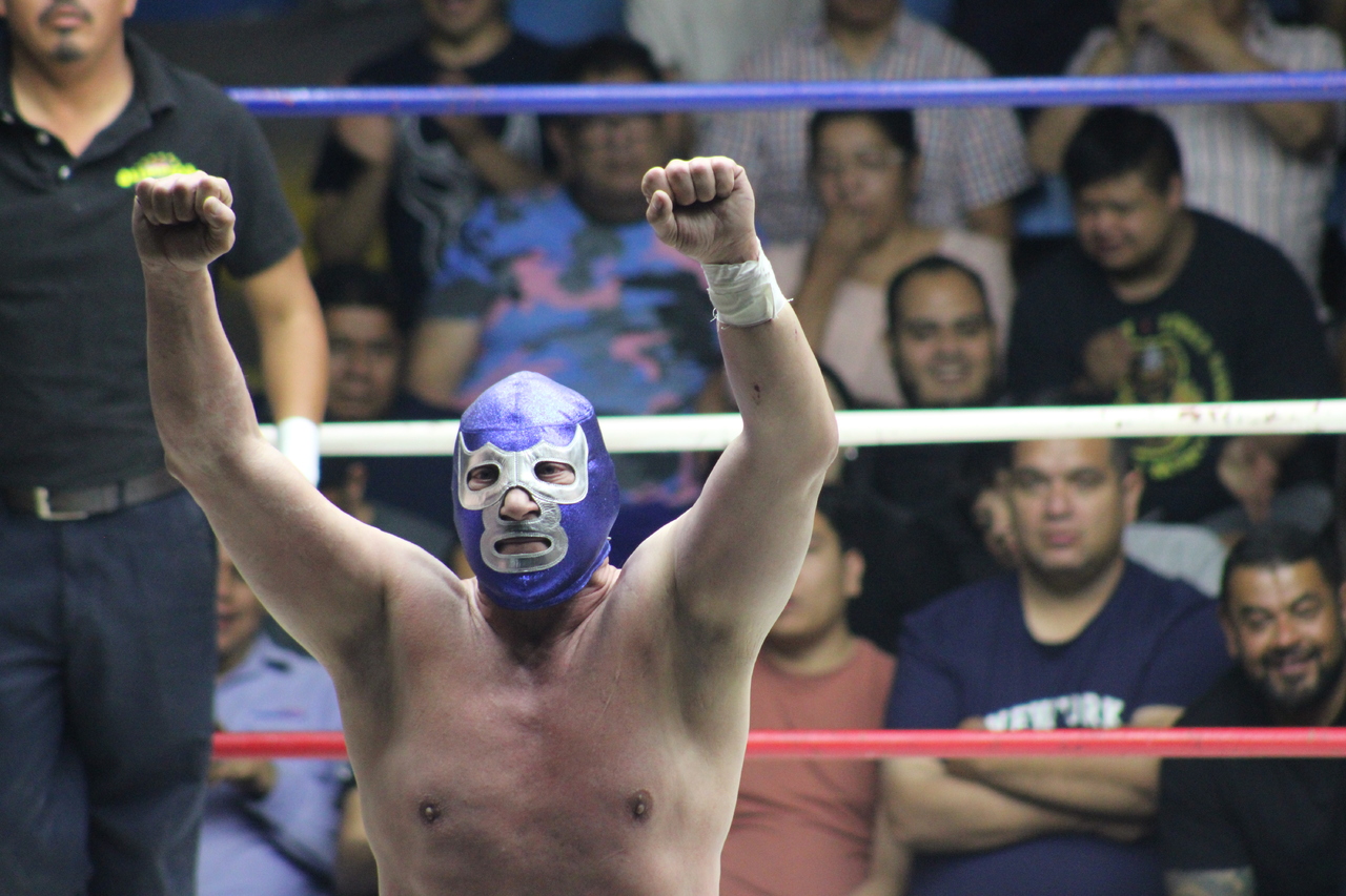El adiós de una leyenda; Blue Demon Jr. se despide en la Arena Olímpico Laguna
