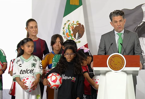 Irarragorri participa en conferencia de Sheinbaum rumbo al desarrollo del futbol nacional
