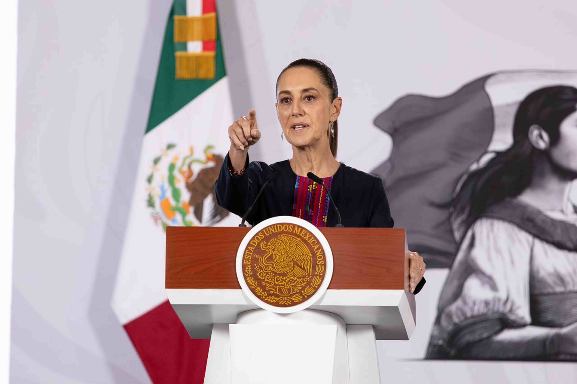 Sheinbaum asegura que 4T defiende la soberanía de México