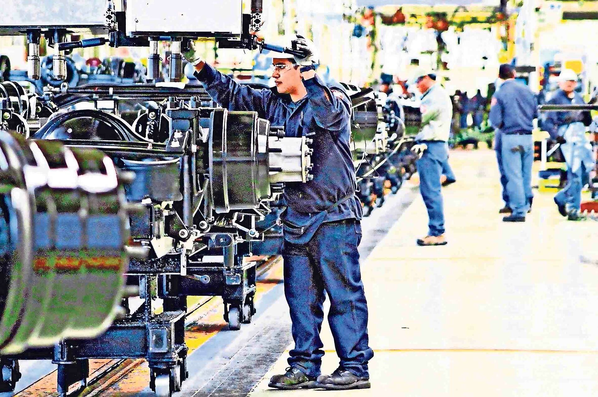 En pausa, planes automotrices por T-MEC