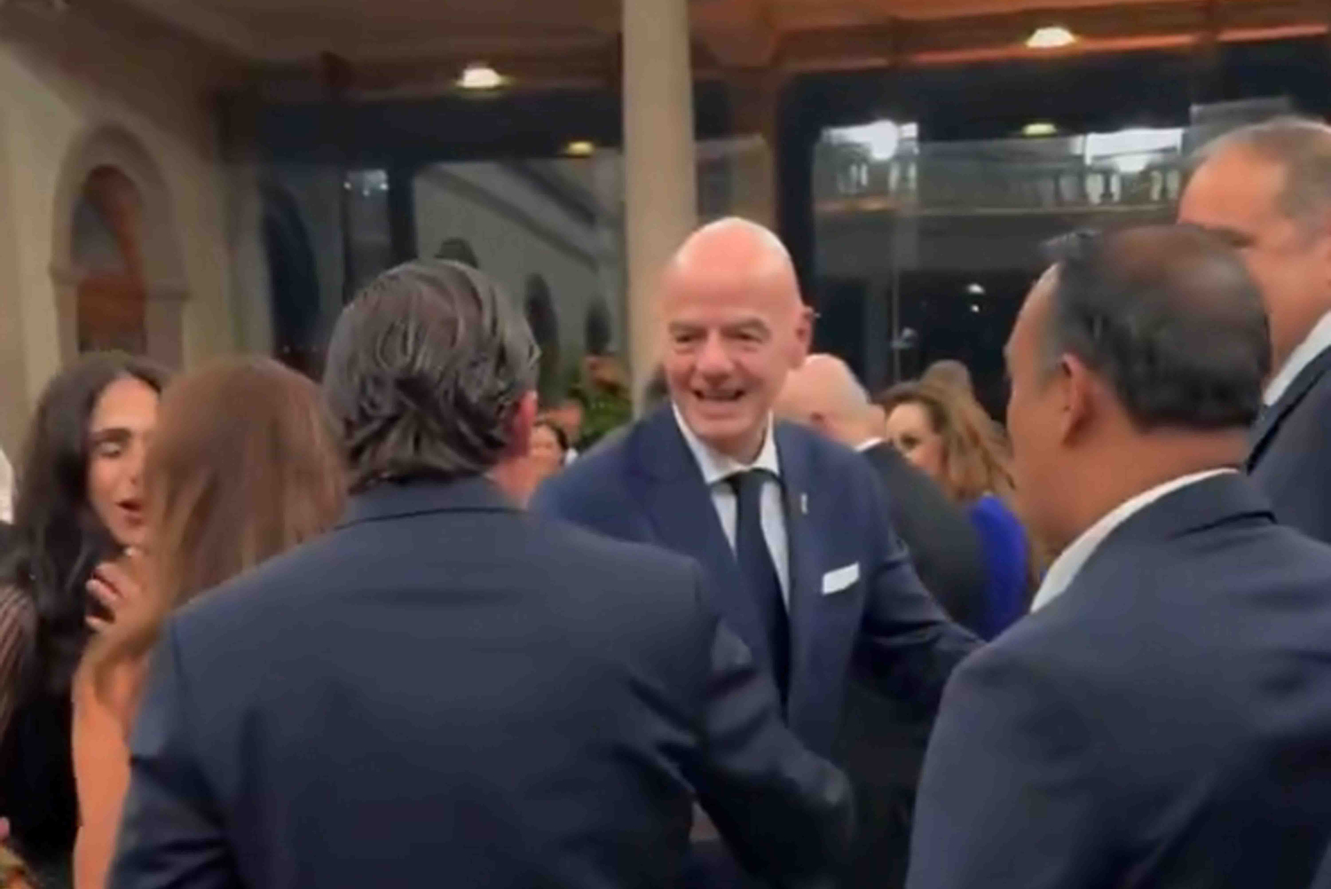 FGR investiga cena de FIFA en el Castillo de Chapultepec