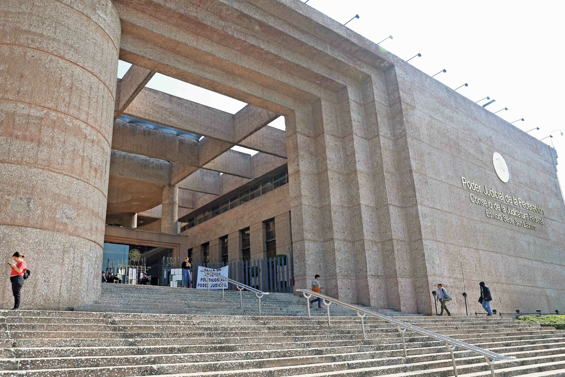 Reasignan a 43 jueces y magistrados; ninguno llegó por elección