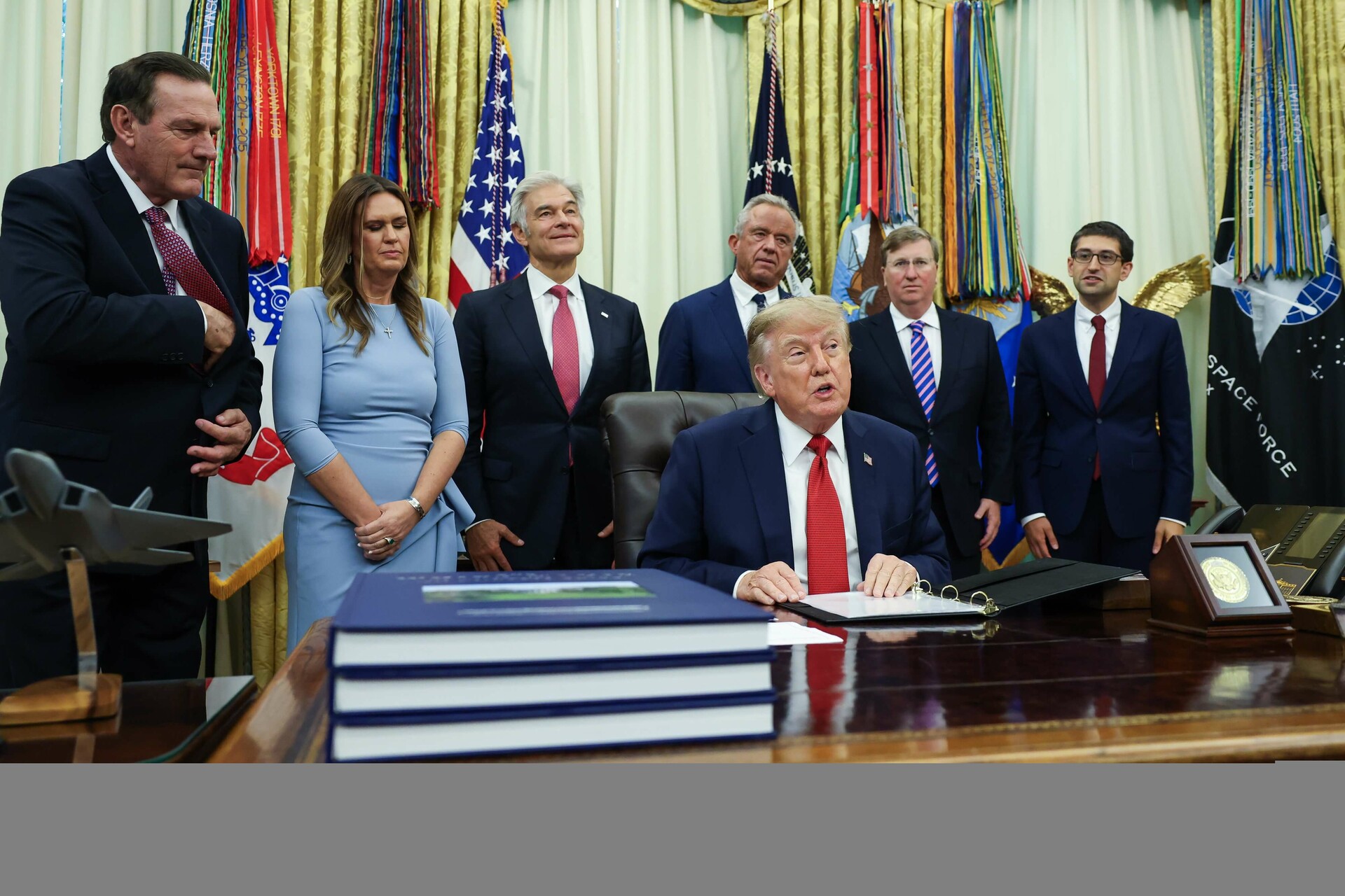 Arco de Trump será complejo militar con drones y francotiradores