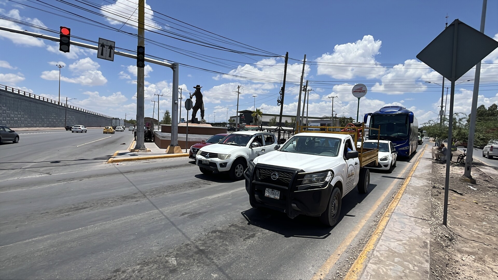 Empresarios de Torreón piden reactivar cruce vial El Campesino